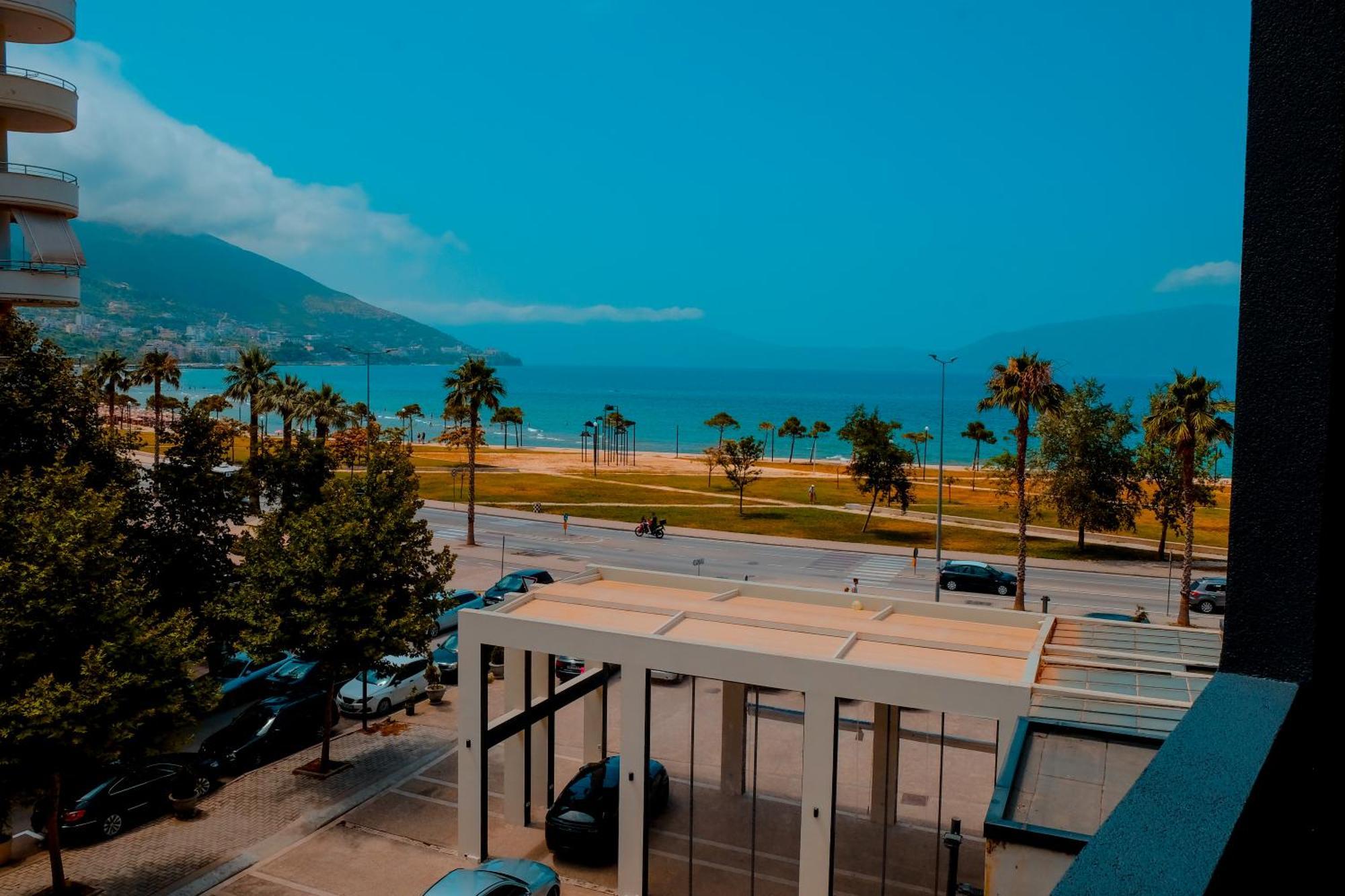 Laid Hotel Vlorë Εξωτερικό φωτογραφία