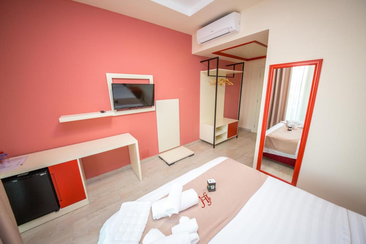 Laid Hotel Vlorë Εξωτερικό φωτογραφία