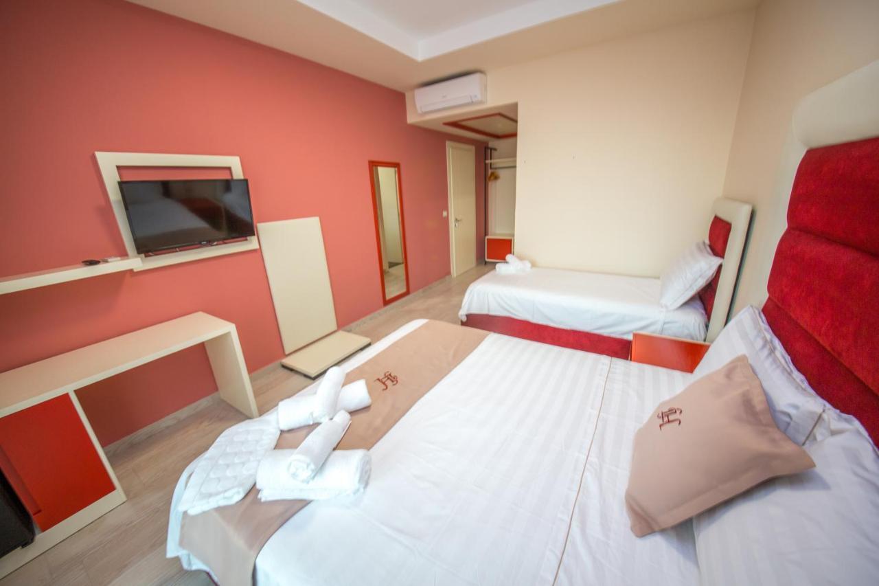 Laid Hotel Vlorë Εξωτερικό φωτογραφία