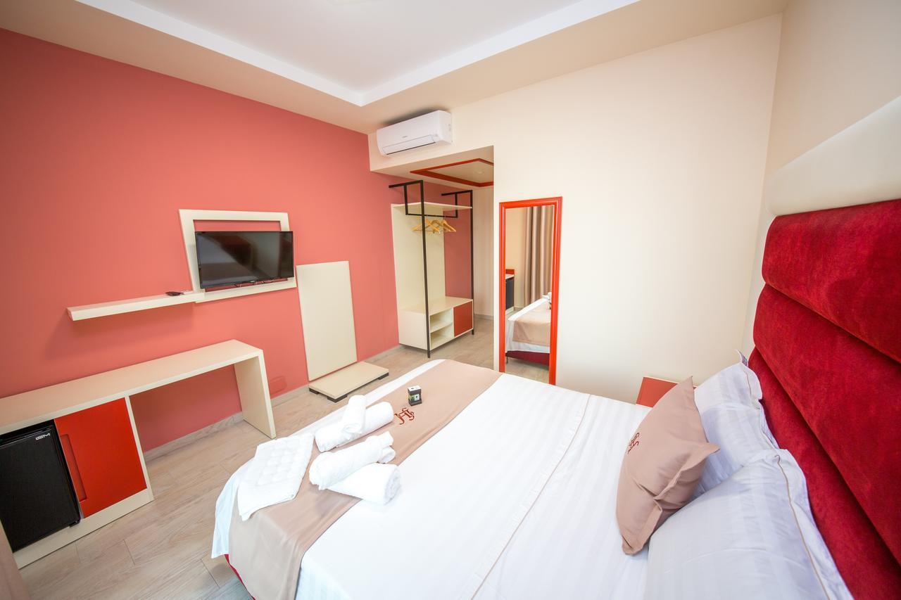Laid Hotel Vlorë Εξωτερικό φωτογραφία